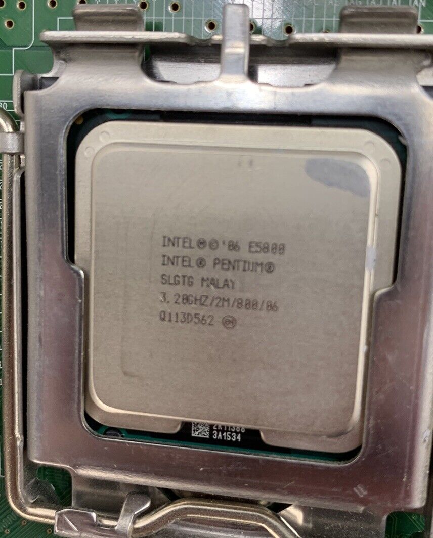 Dell 3NVJ6 Optiplex 780 SFF Intel Pentium Dual E5800 3.2GHz 2GB RAM