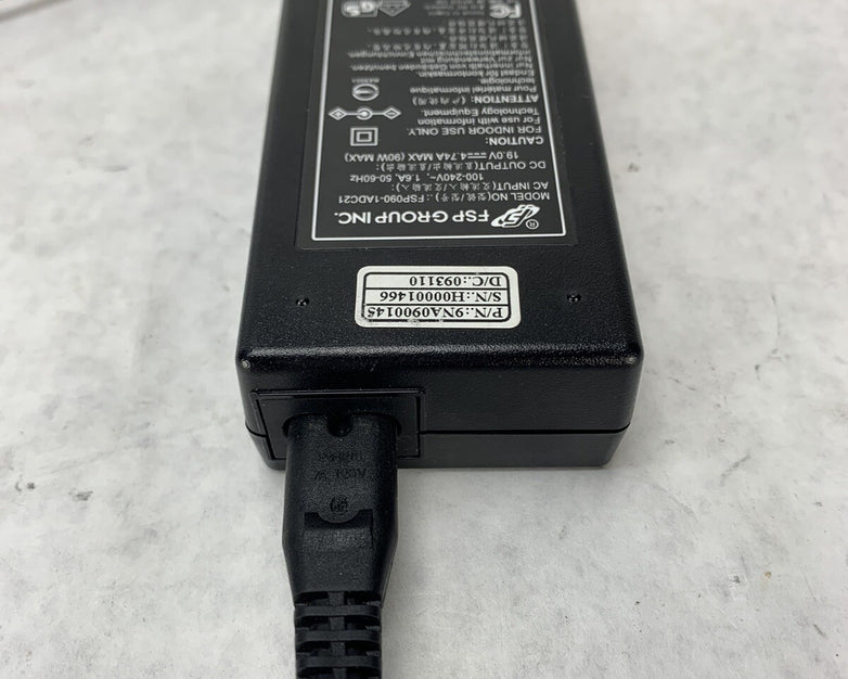 FSP GROUP AC Adapter FSP090-1ADC21 Charger Genuine 90W Adapter