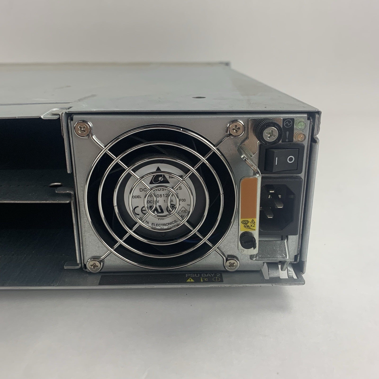 NetApp FAS2040 NAF-0602 Storage System 2x PSU No HDD No Controllers12