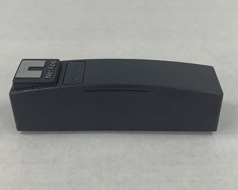 NetApp DS2246 111-00720/111-00719 Front Right & Left End Cap Cover Bezel