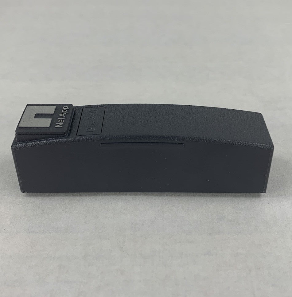 NetApp DS2246 111-00720/111-00719 Front Right & Left End Cap Cover Bezel