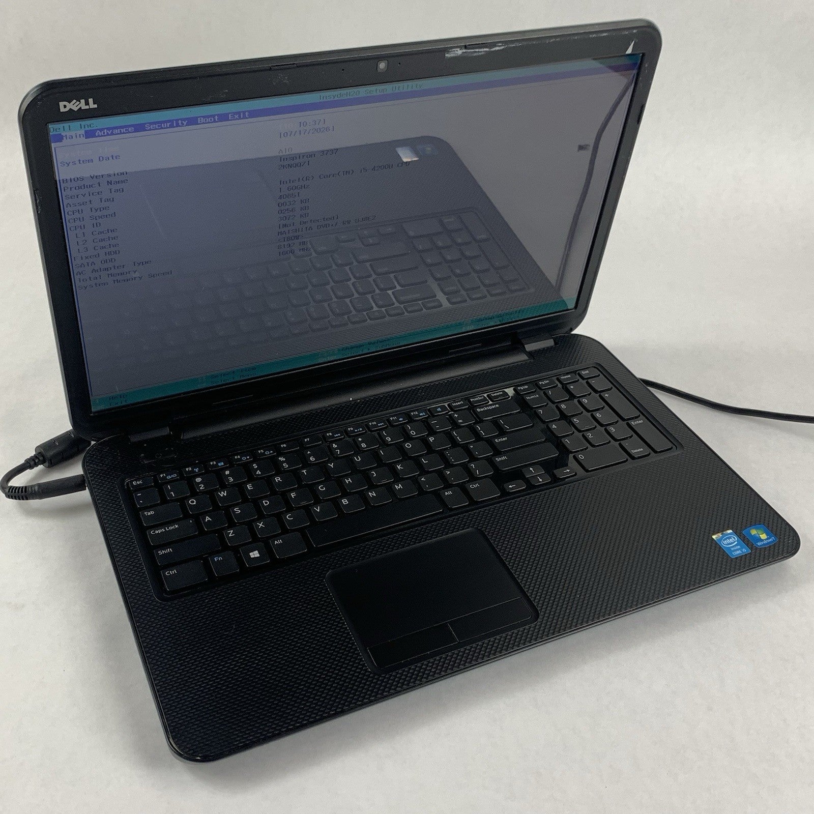 Dell Inspiron 17-3737 17.3” Laptop i5-4200U 1.6 GHz 8 GB Ram No SSD/OS/AC0