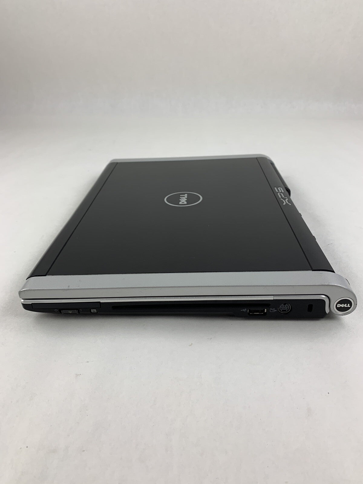 Dell XPS M1530 Core 2 Duo 00010676 2.4 GHz 2 GB No OS No HDD No Batt No AC