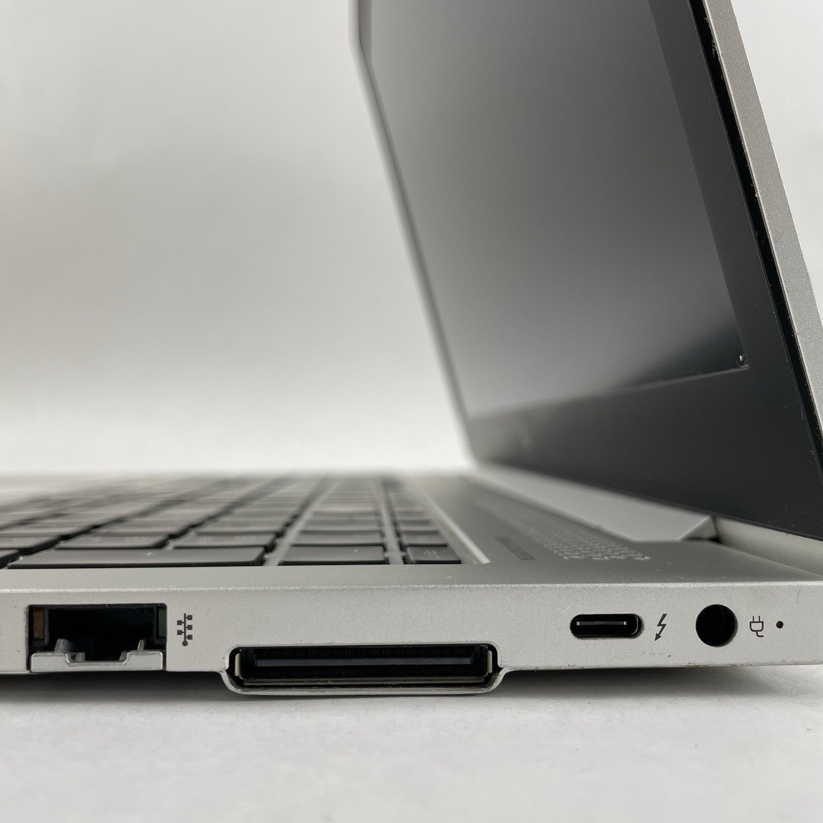 HP EliteBook 850 G6 15.6" i5-8365U 1.60 GHz 8 GB RAM No SSD/OS/AC - Missing Keys6
