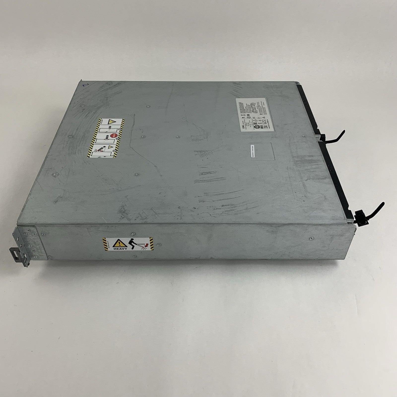 EMC EAE 100-542-104-01 12-Bay Storage Array Missing Two Caddies No Caddy Cover3