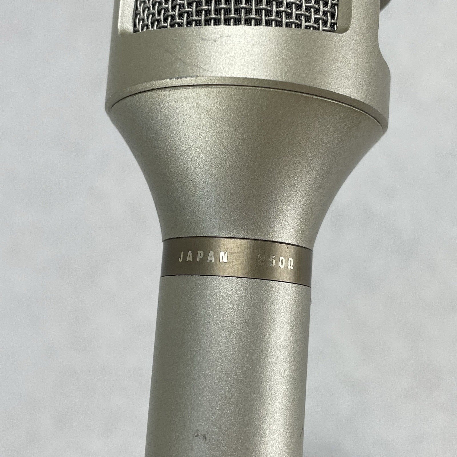 Lanier Dynamic Microphone 250ohm With 3-Pin XLR Connectivity Tested2