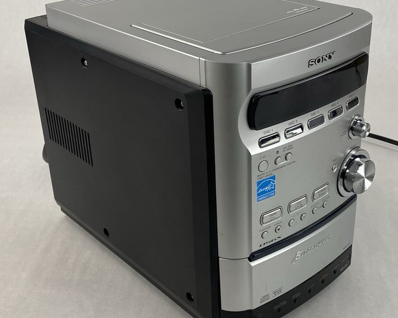 Sony CMT-HPZ9 Cassette and 5 Disc Changer AM/FM Parts or Repair