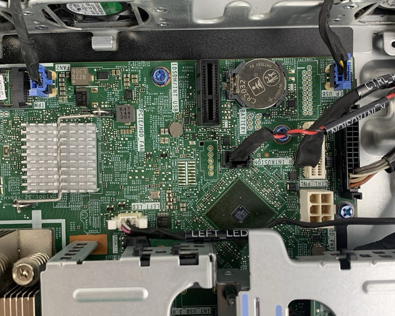 Dell PowerEdge R250 1U Server 1x Xeon E-2324G 3.1 GHz 16 GB Ram No OS No HDD
