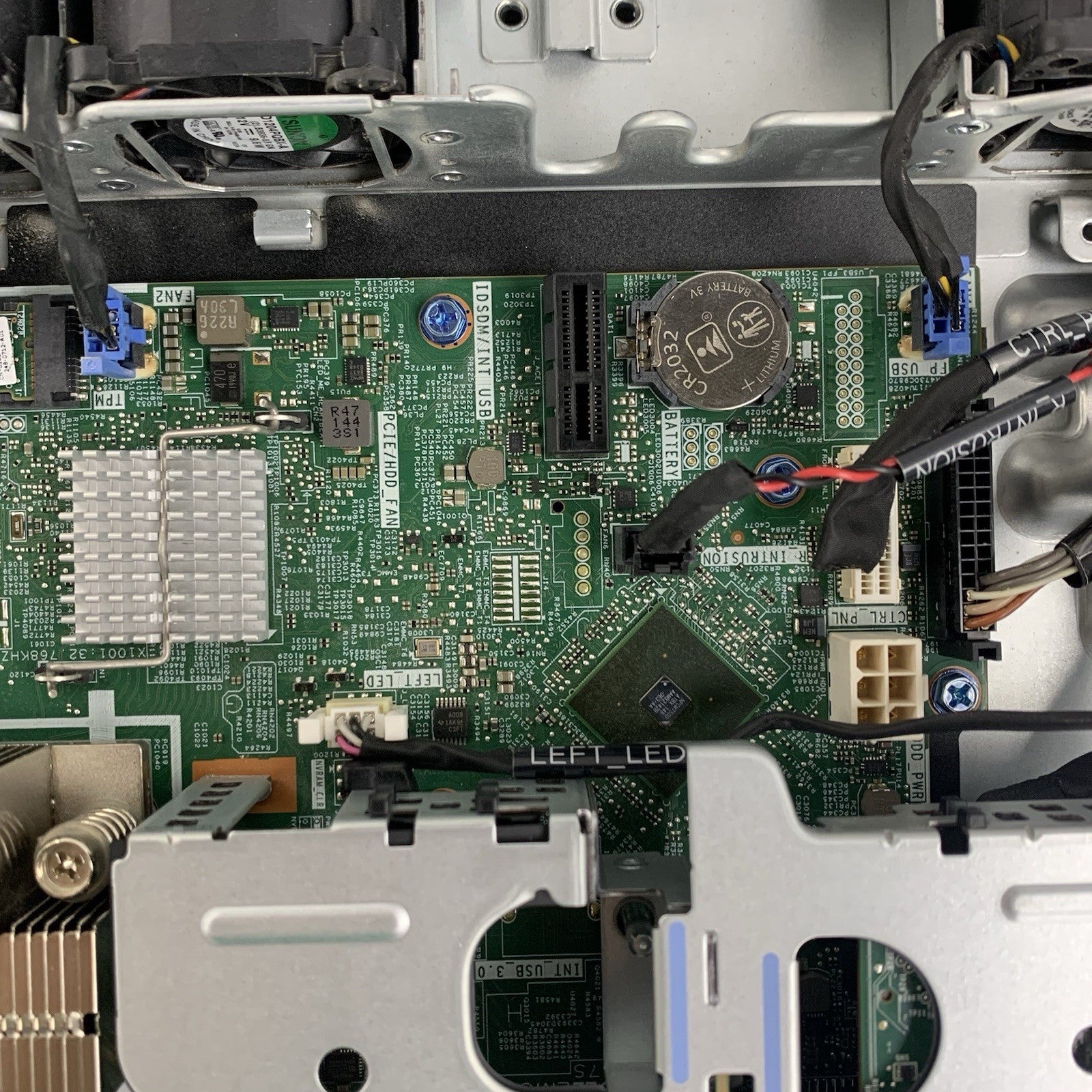 Dell PowerEdge R250 1U Server 1x Xeon E-2324G 3.1 GHz 16 GB Ram No OS No HDD16
