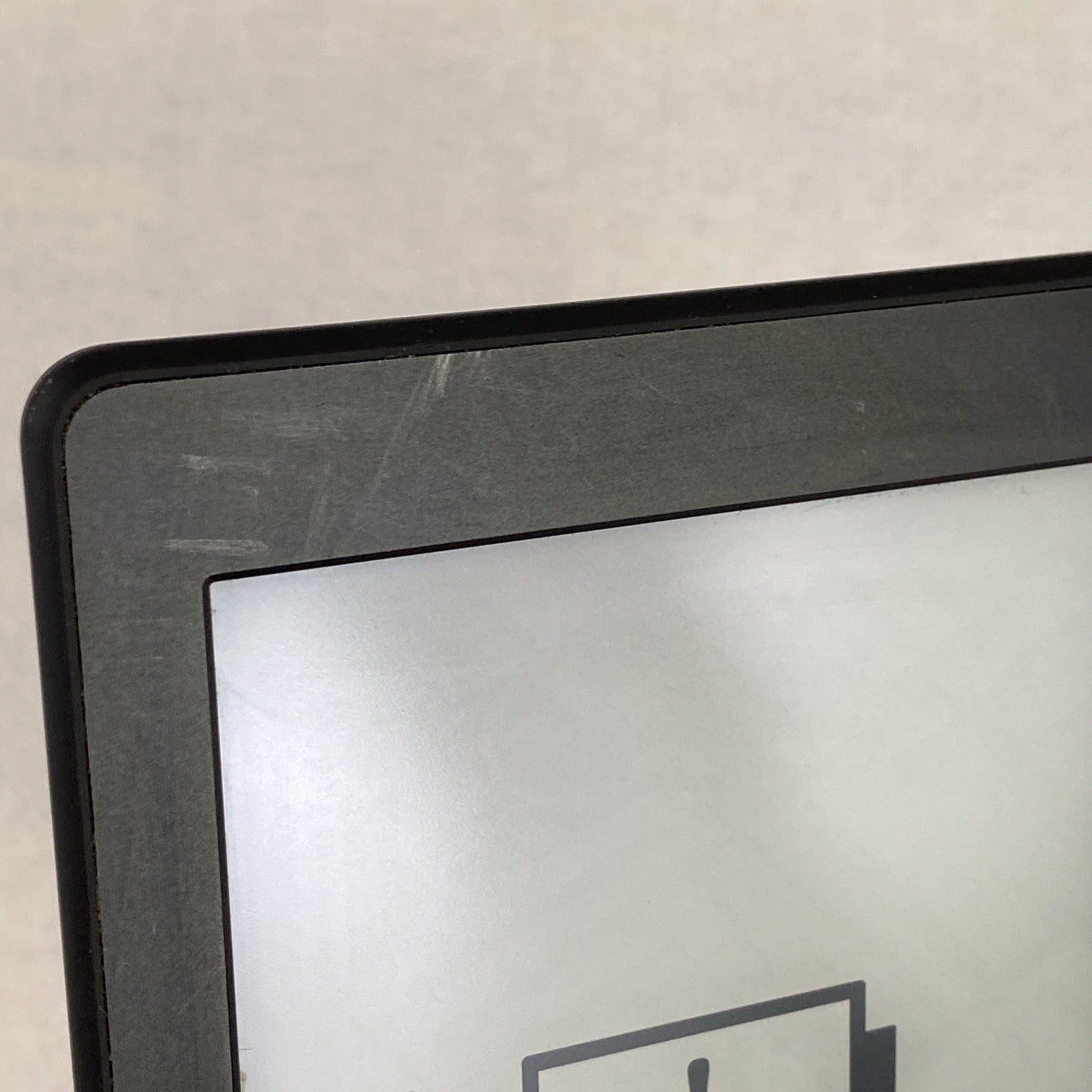 Amazon DP75SDI Kindle Paperwhite 6th Gen 4GB WiFi 6" Black