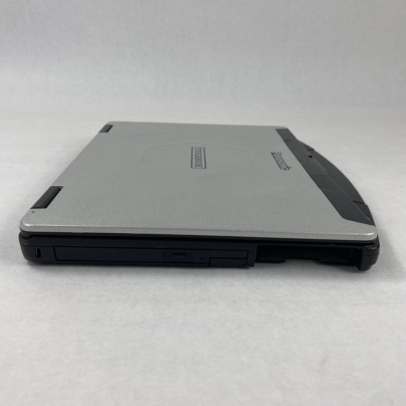 Panasonic Toughbook CF-54 14" Touch i5-6300U 2.4GHz 8GB RAM No Battery No HDD/OS