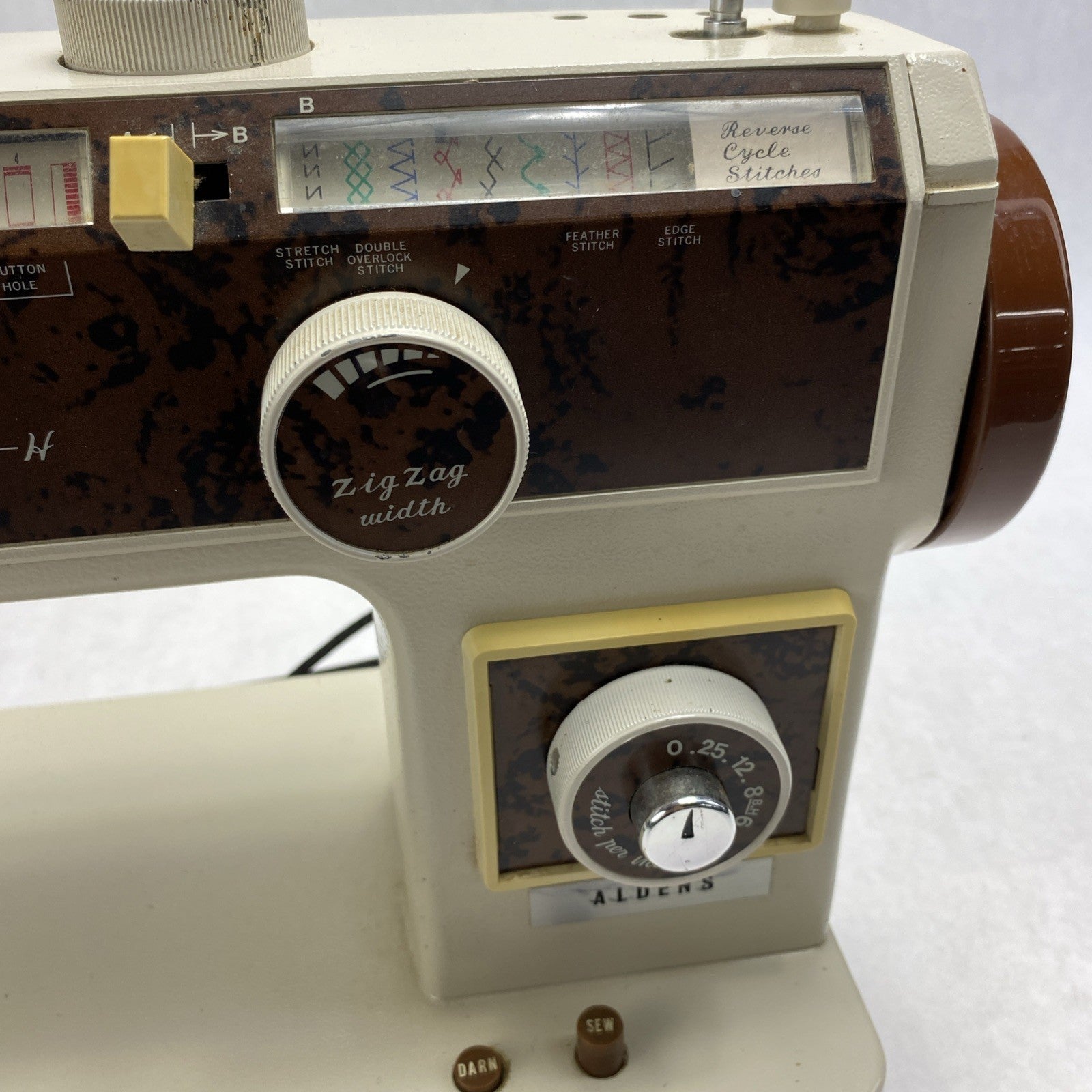 Vintage Morse Super Deluxe Zig Zag Model 5500 Sewing Machine12