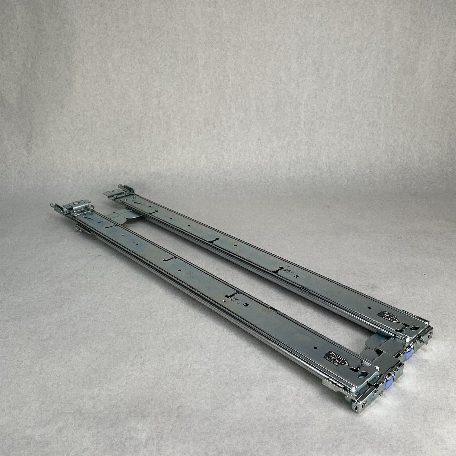 Dell PowerEdge 2U Server Sliding Rail Kit 061KCY 0FYK4G L & R