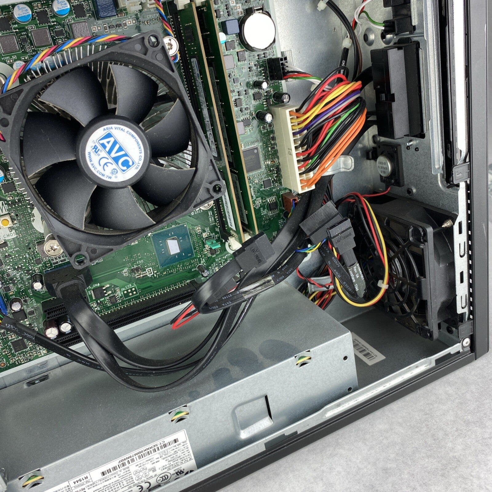 HP ProDesk 400 G3 SFF Quad Core i5-6500 3.20GHz CPU 8GB DDR4 RAM No HDD No OS