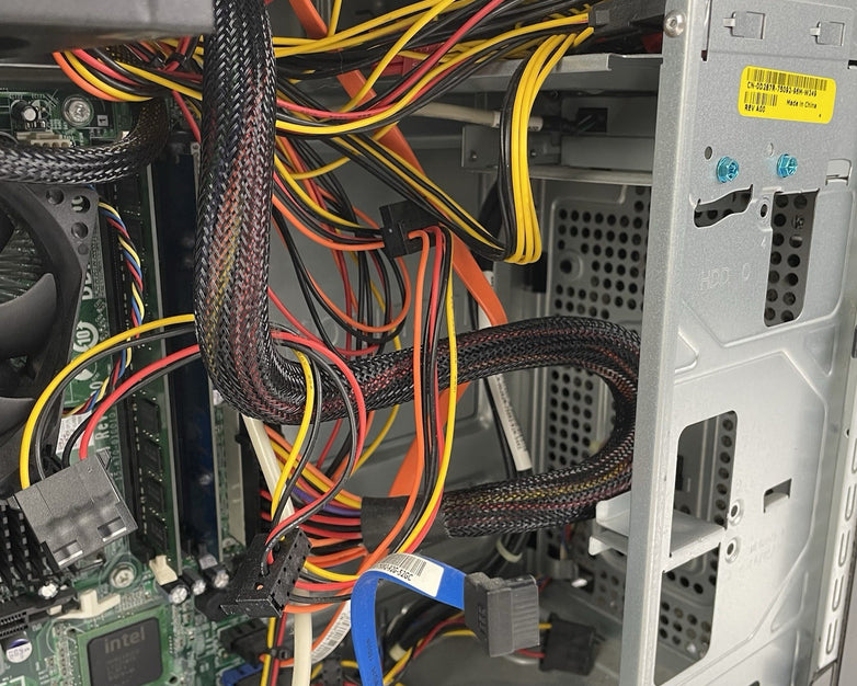 Dell Inspiron 537 MT Intel Core 2 Duo E5200 2.5 GHz 3 GB RAM No HDD No OS