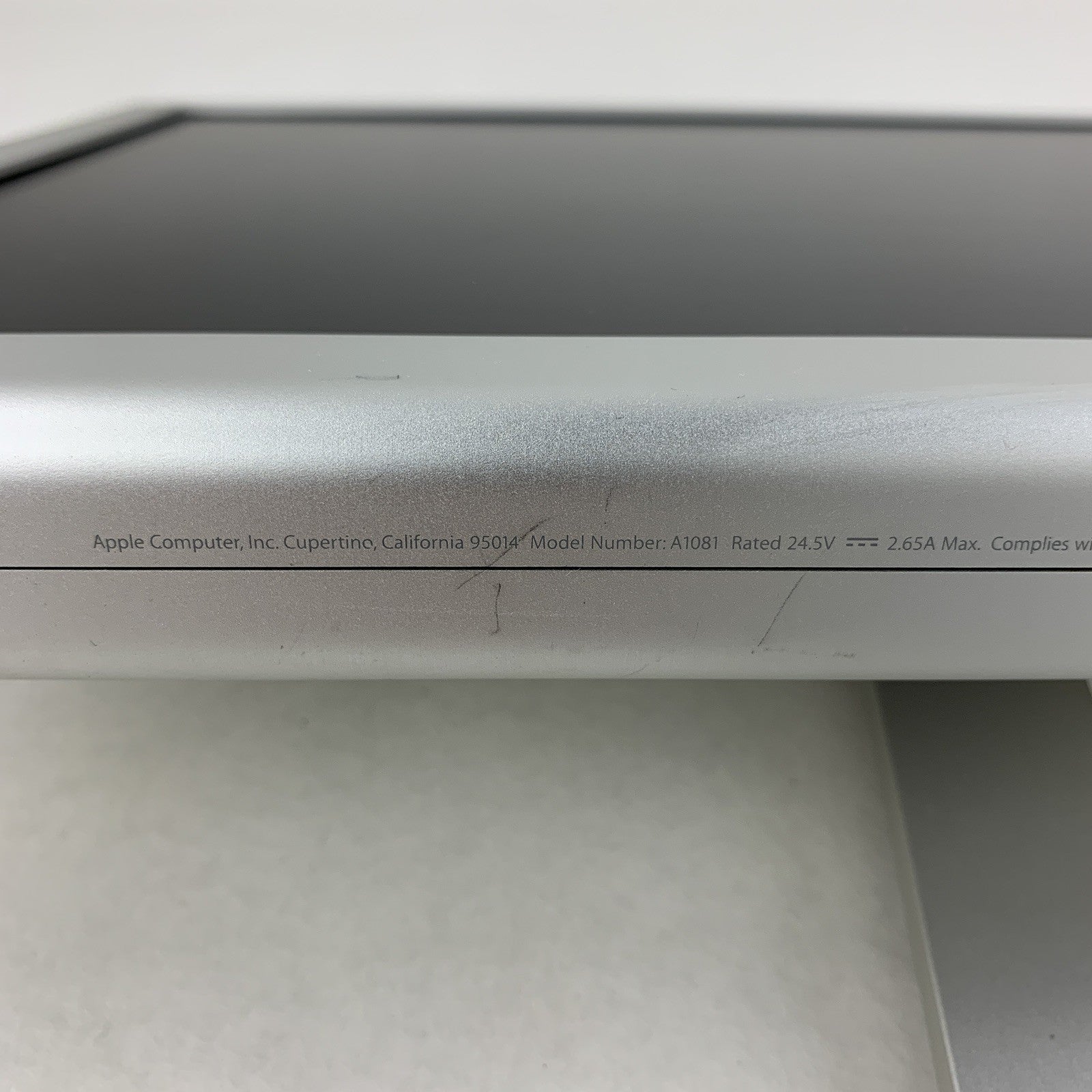 Apple A1081 20 inch Widescreen Cinema Display LCD Monitor Tested No Power Supply