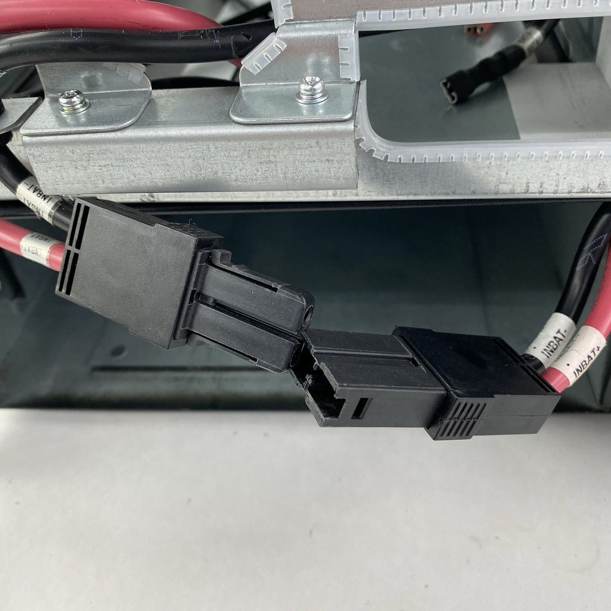 Vertiv Liebert GXT4-1500RT120 Battery Backups UPS Tested No Batteries - READ16
