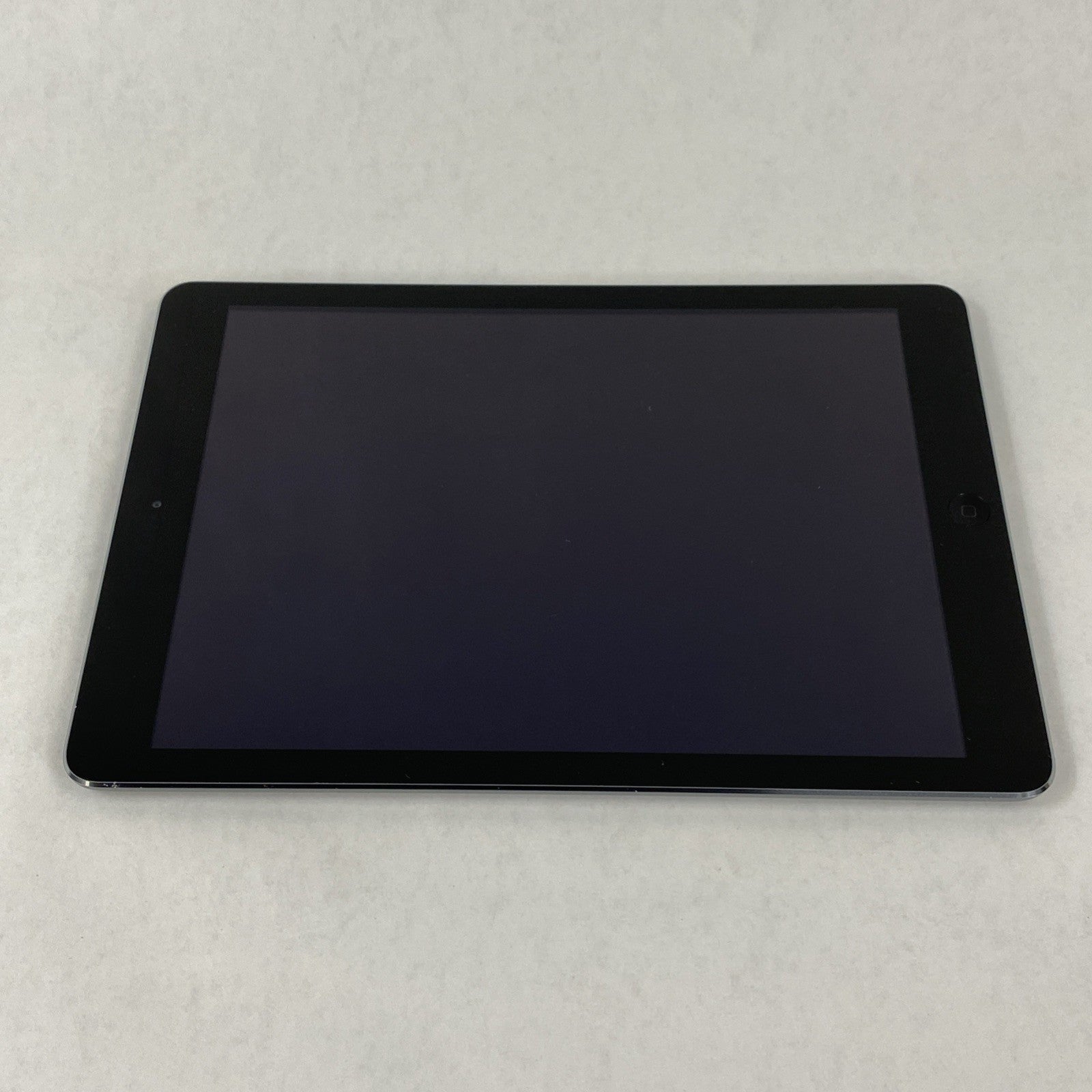 Apple iPad Air 1st Gen A1474 64GB Wi-Fi 9.7" Space Gray IOS 12.5.88