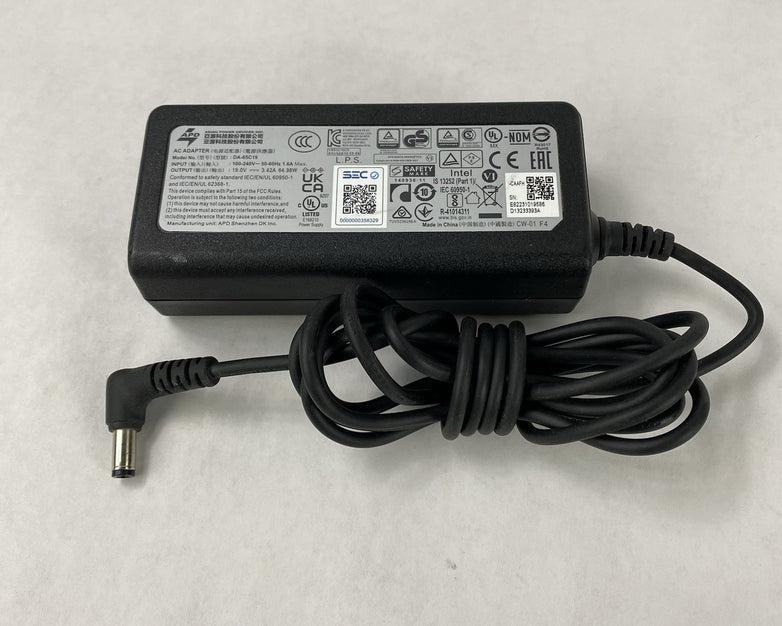 APD DA-65C19 19V 3.42A 64.9W AC Adapter (Lot of 5)