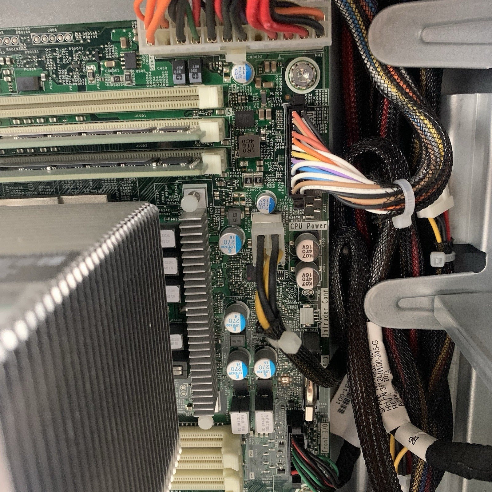 HP Proliant ML110 Gen10 Server 1x Silver 4210R 2.4 GHz 32 GB Ram No HDD No OS12