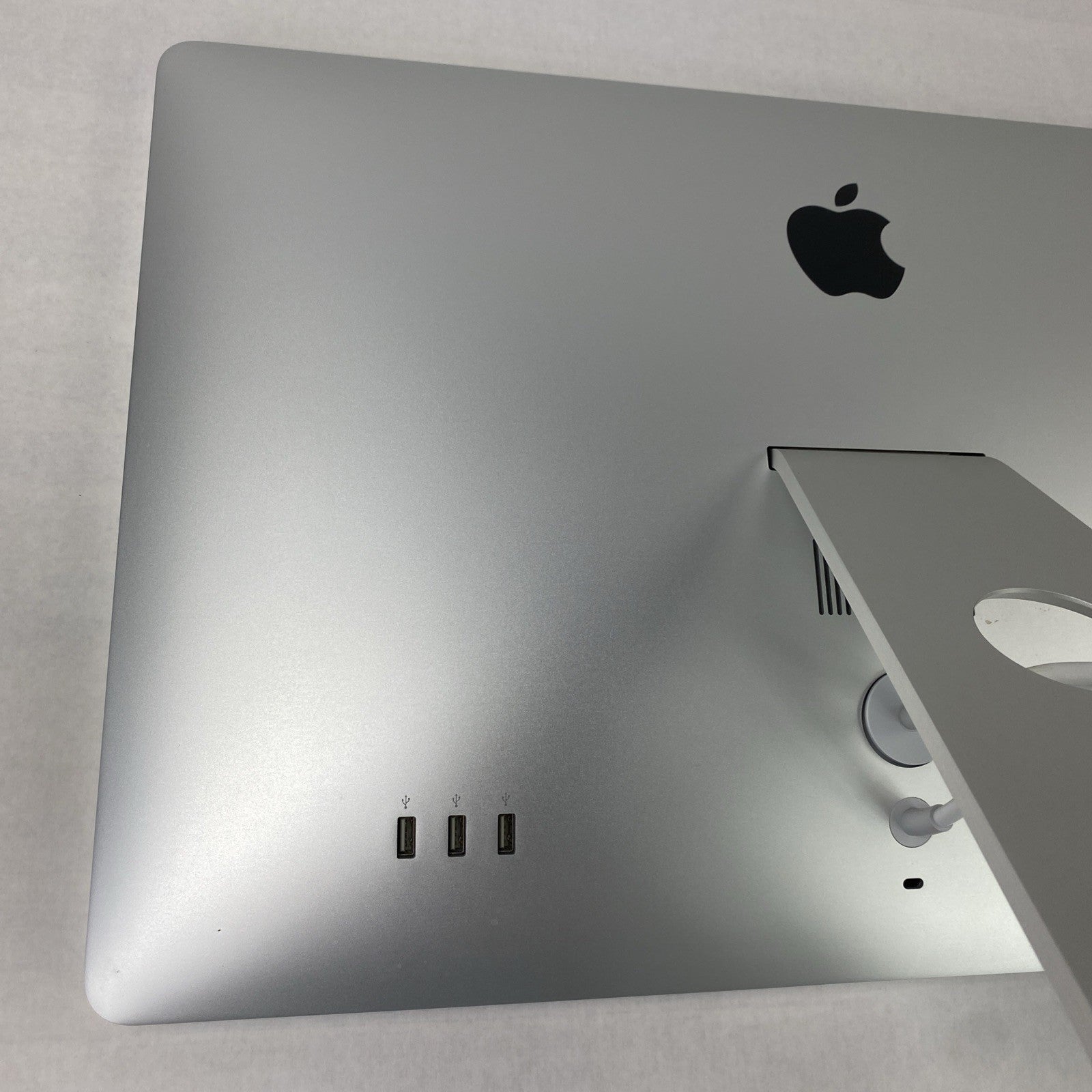 Apple A1267 24" LED Cinema Display Monitor
