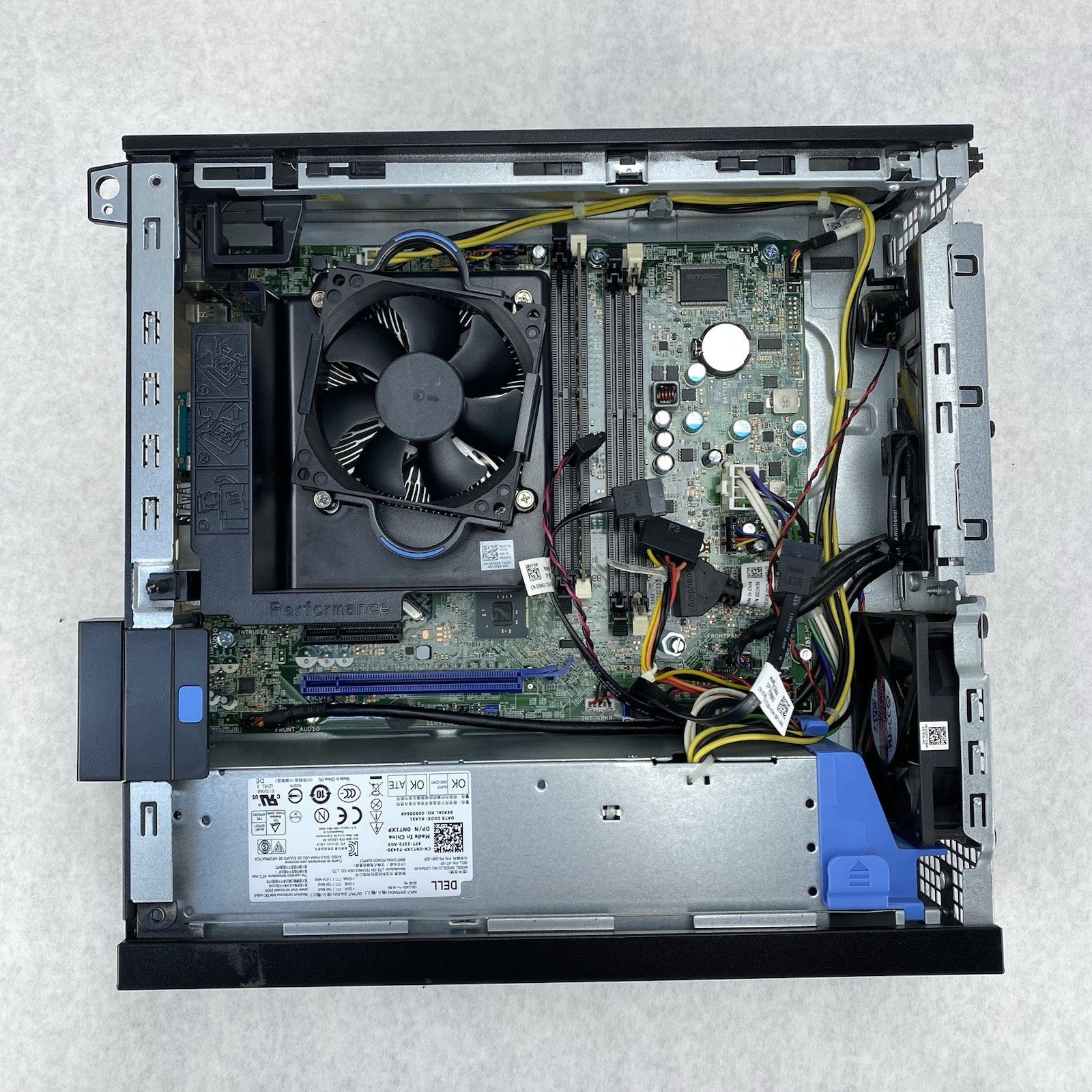 Dell OptiPlex 7020 SFF Intel Core i5-4590 3.3GHz 1x4GB RAM No HDD No OS10