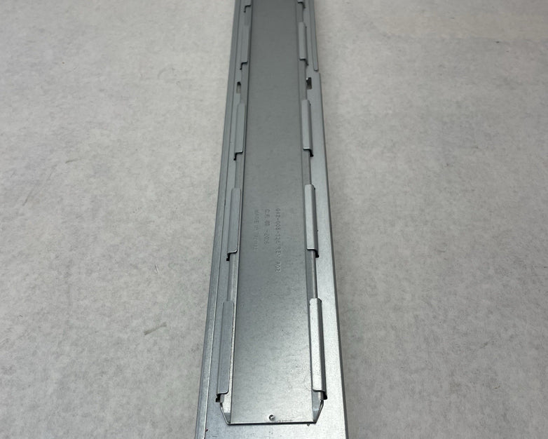 EMC 042-008-326 VNXE3200 Rack Mount Rail
