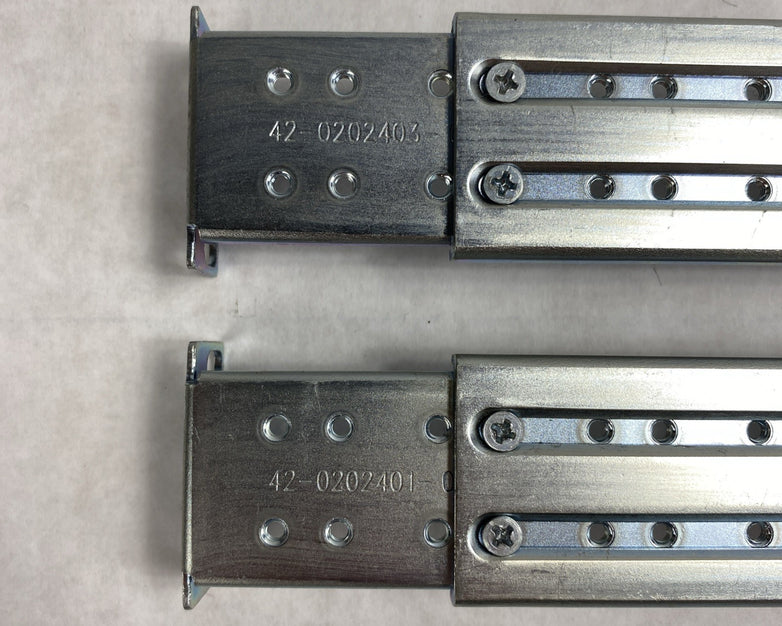 Foxconn/Brocade 42-0202402-01/42-0202400-01 1U Rail Set