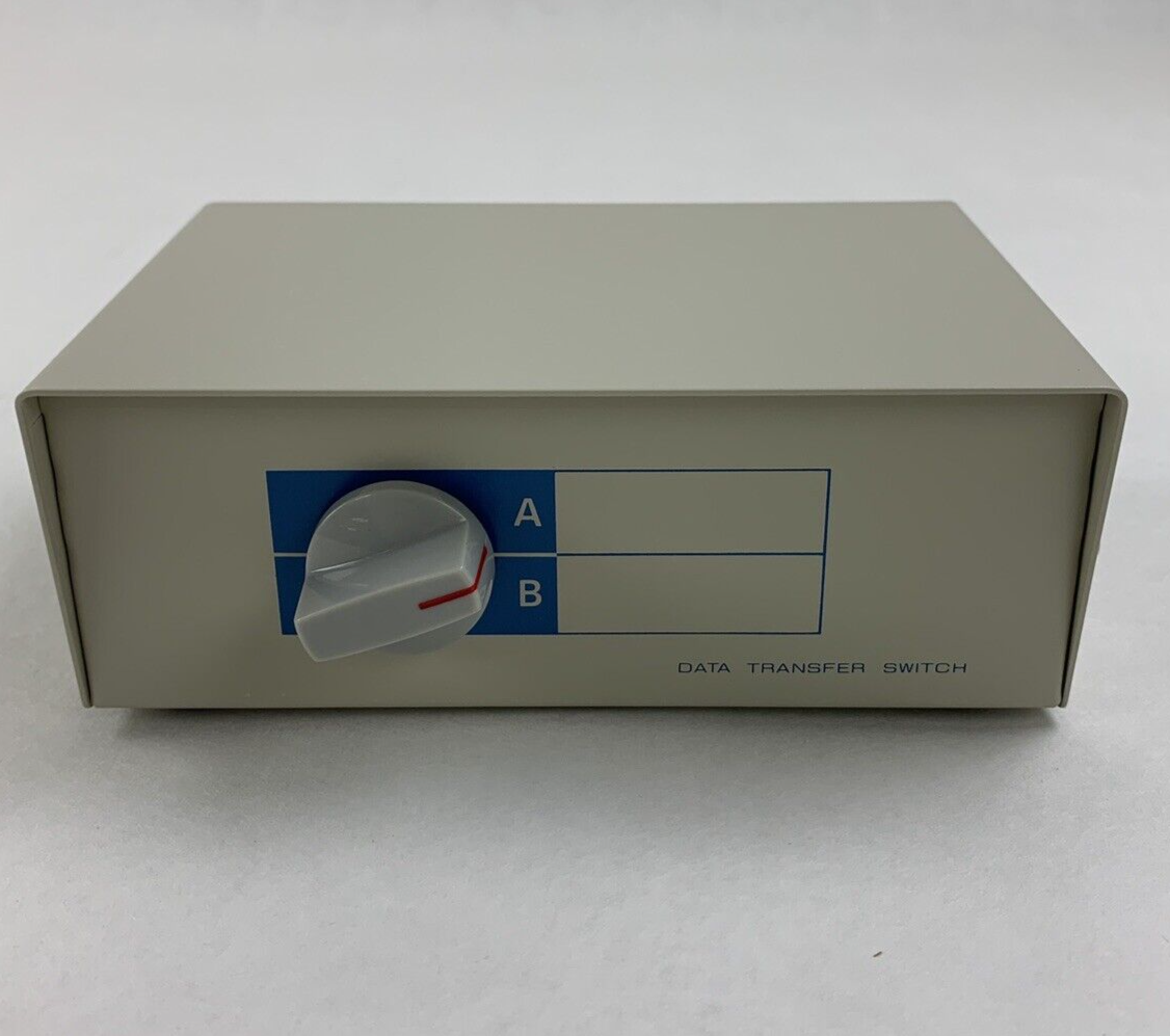 MCM Data Switch Computer Multiport MIDI A/B Switch I/O 83-3310 Box Opened