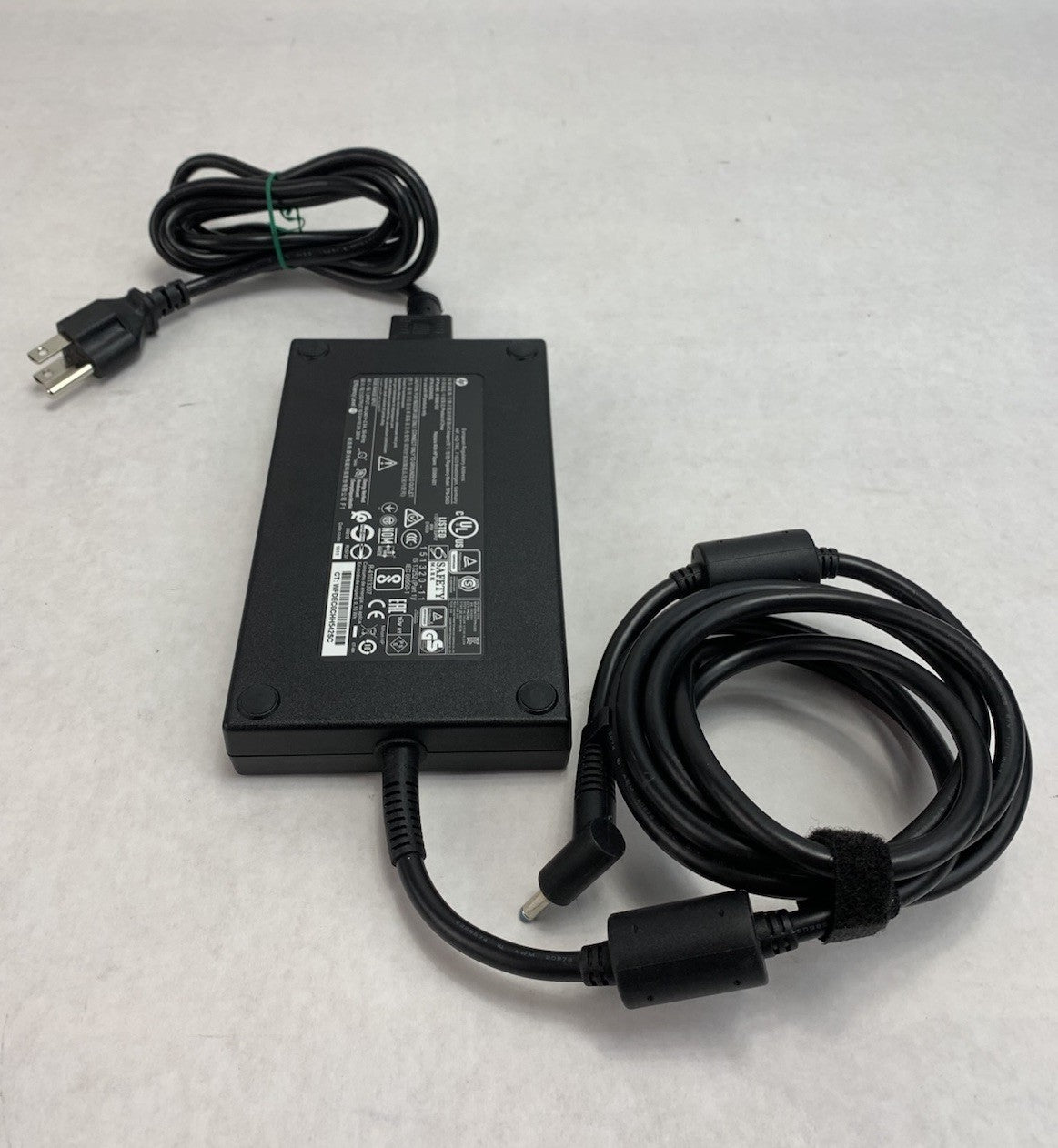 HP TPN-CA03 815680-002 19.5V 10.3A 200W AC Adapter Power Supply2