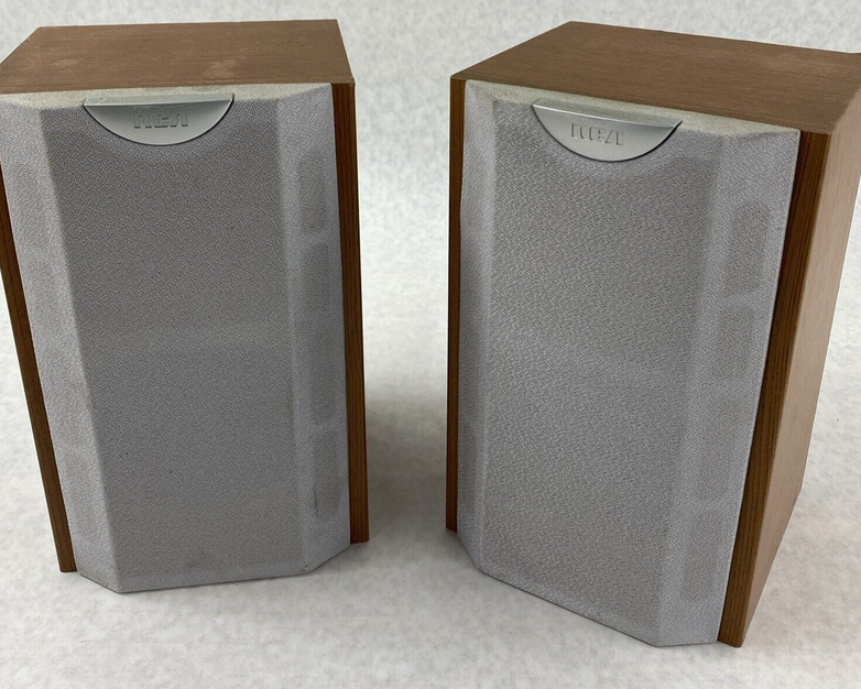 RCA RS2005 8 Ohm 1W Wood Speakers Pair Silver TESTED