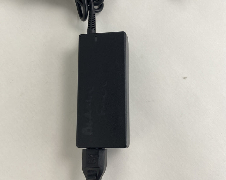 Dell LA65NS2-01 65W AC Adapter Mix Lot of 5 w/ HA65NS5-00