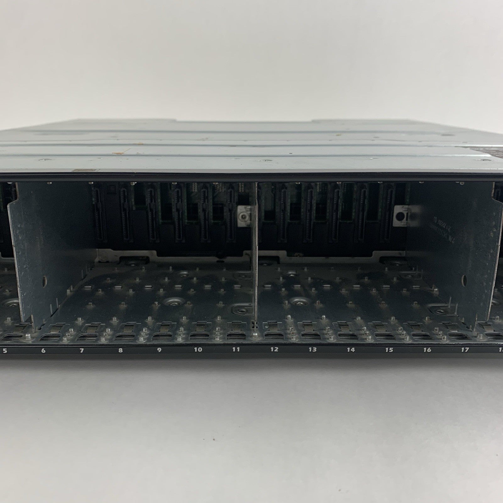Dell EqualLogic PS6110 Storage 2x PSU 2x Controller Module 14 No HDDs No Caddies3