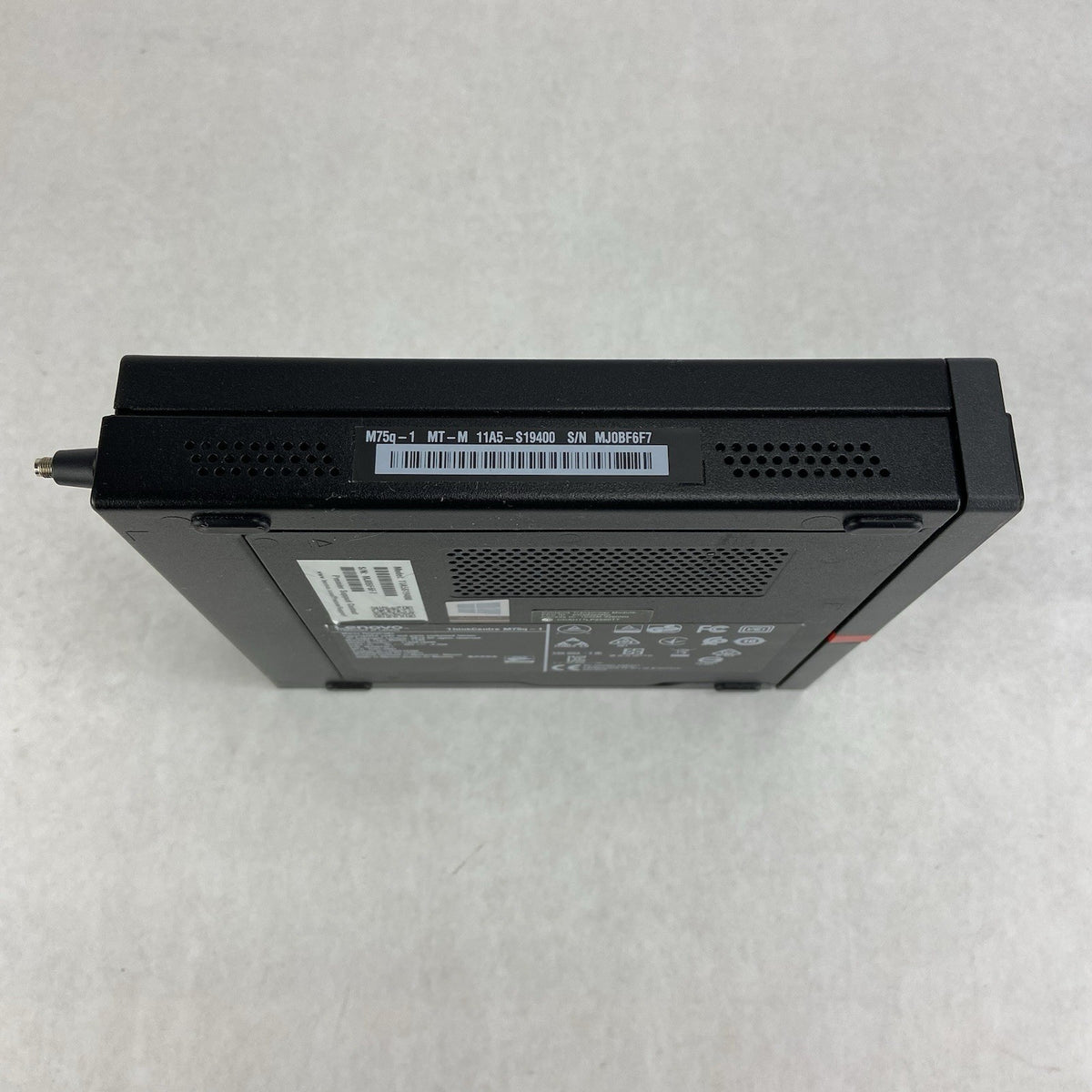 Lenovo Thinkcentre M75Q MFF AMD 5 Pro 3400GE 3.3GHz 8GB RAM No AC/HDD/OS3