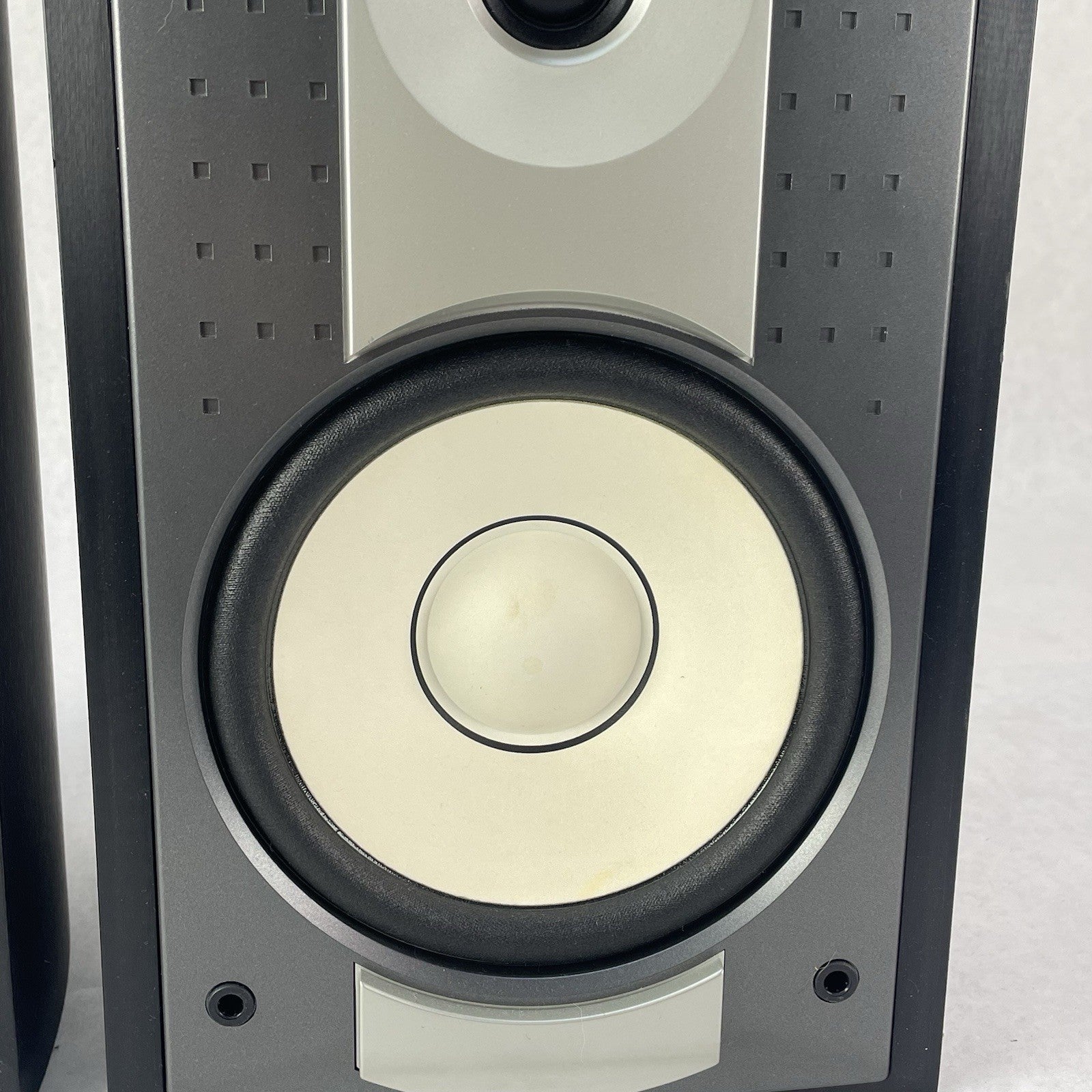 Yamaha NS-AP6500F Bookshelf Speakers Pair Tested4