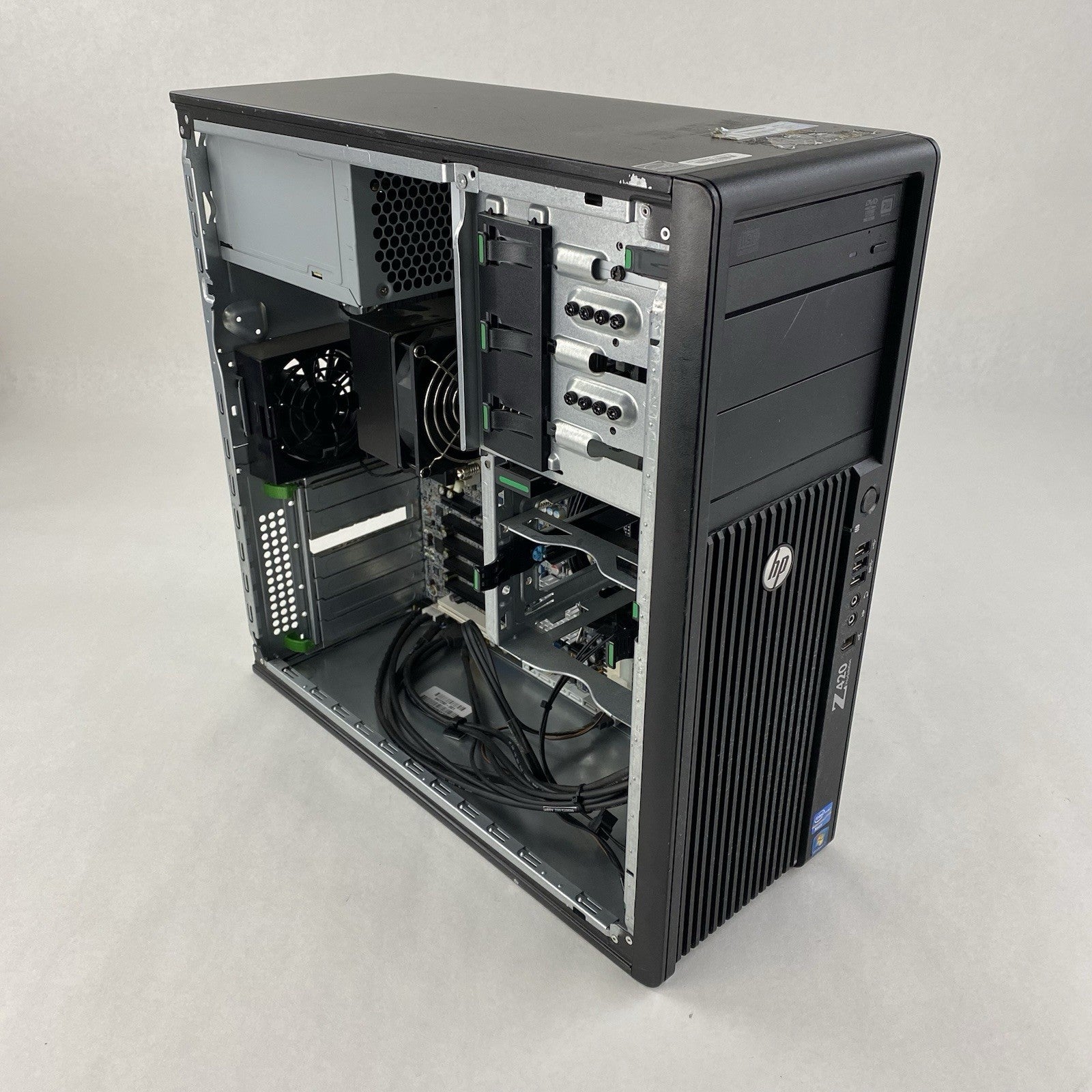 HP Z420 MT Intel Xeon E5-1620 3.6GHz 16GB RAM No HDD No OS No Video Card