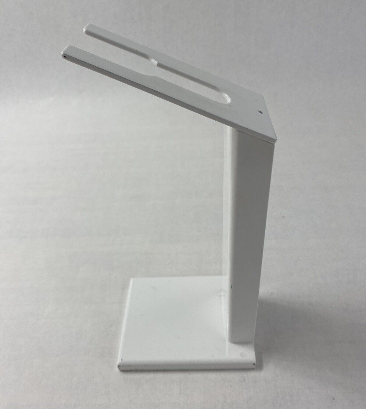 Matrix Technologies Hand Held Metal White Pipette Stand