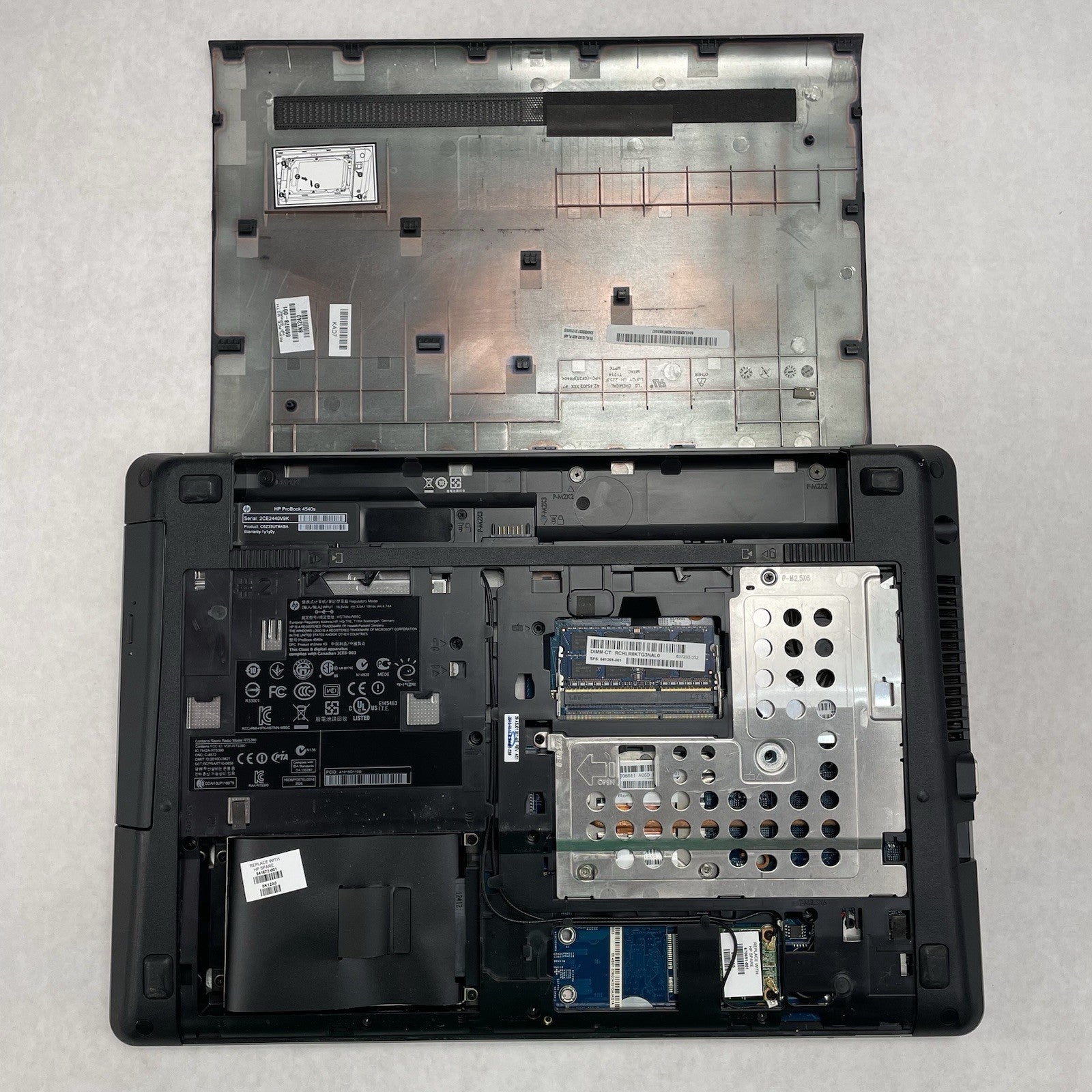 HP ProBook 4540S i3-3100M 2.40 GHz 4 GB RAM No SSD/OS/AC/Battery15