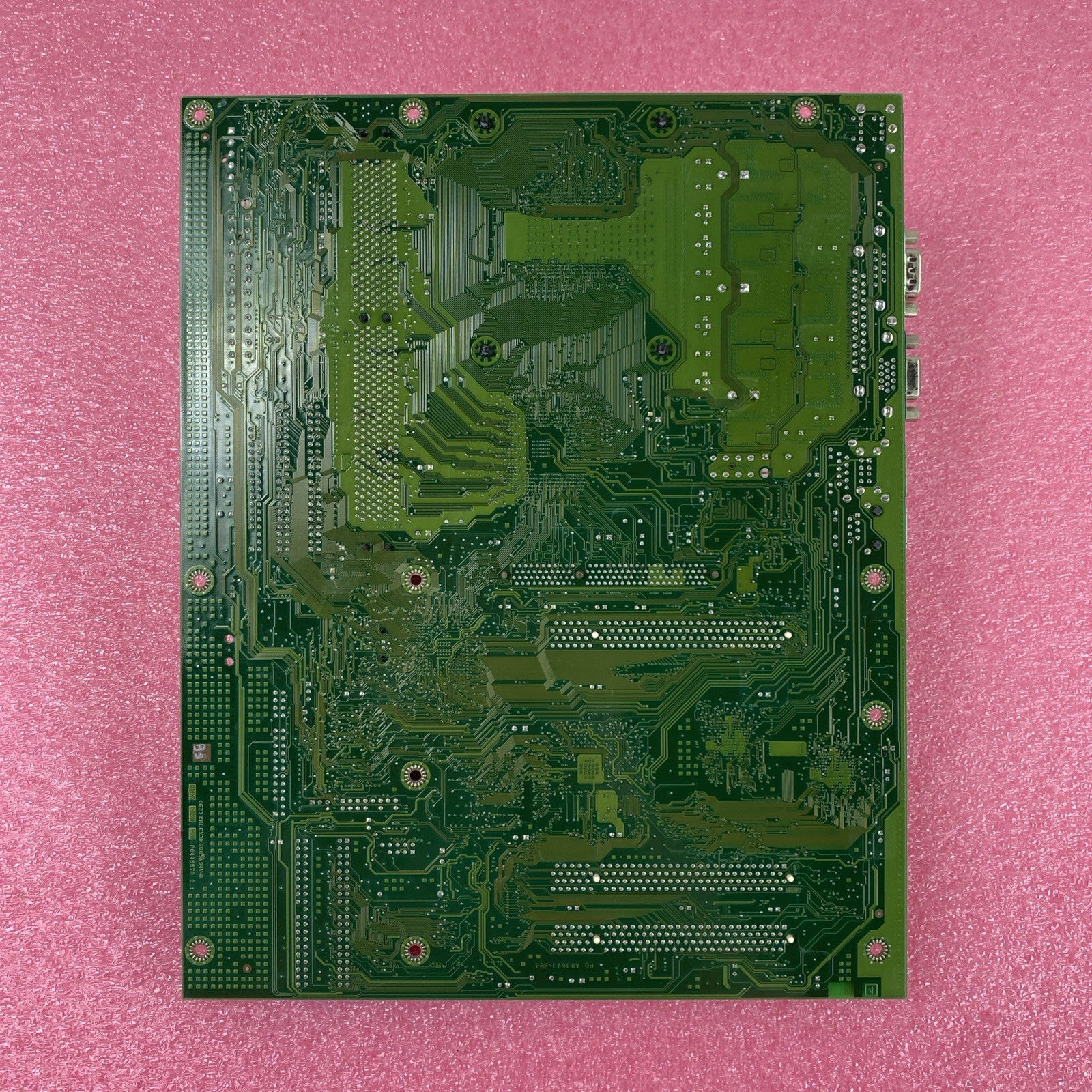 Intel S845WD1-E Motherboard Intel Pentium 4 2.53 GHz 1 GB RAM w/Shield