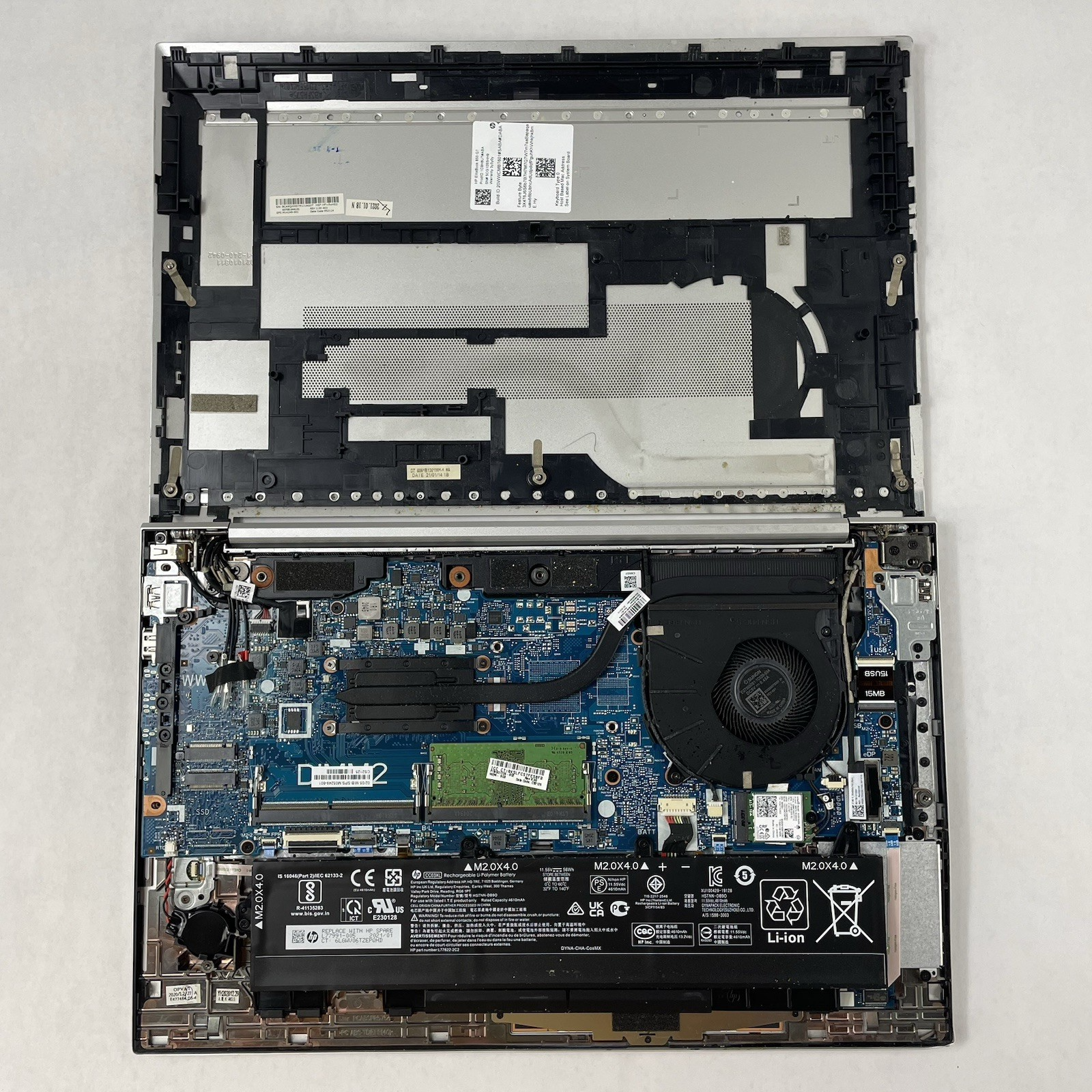 HP EliteBook 850 G7 15.6" i5-10310U 1.70 GHz 8 GB RAM No SSD/OS/AC - Bad Corner16