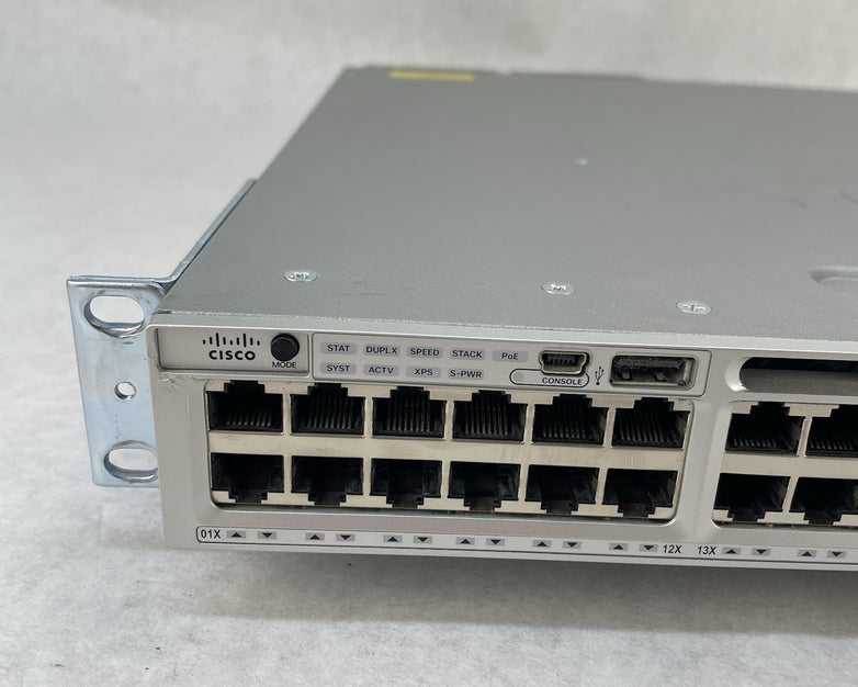 Cisco WS-C3850-48F-S 3850 NM-4-10g 2x PSU 48 1GE RJ-45 V07 - Tested and Reset