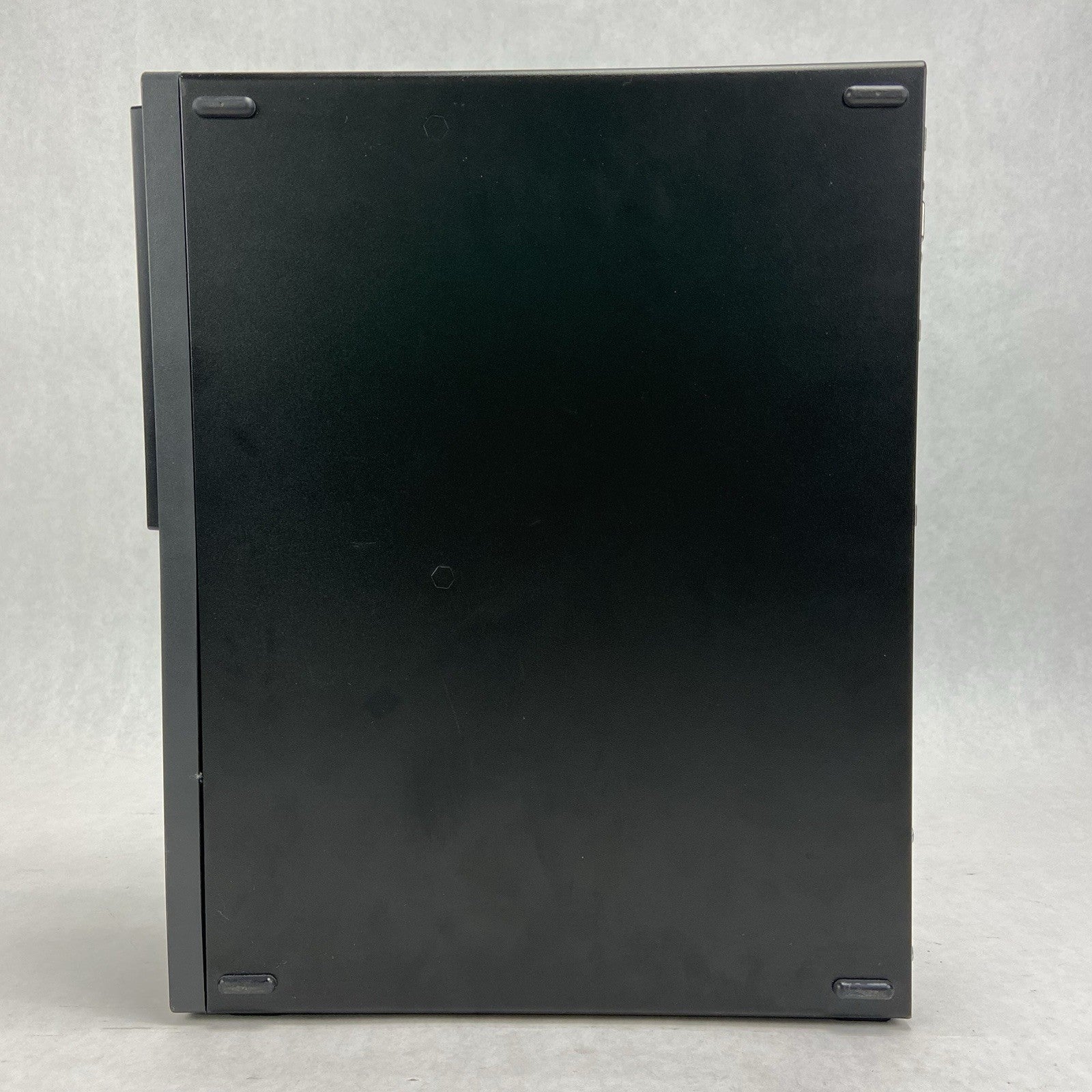 Lenovo ThinkCentre M720s SFF Core i5-9400F 2.9GHz 4GB RAM No HDD No OS R5203