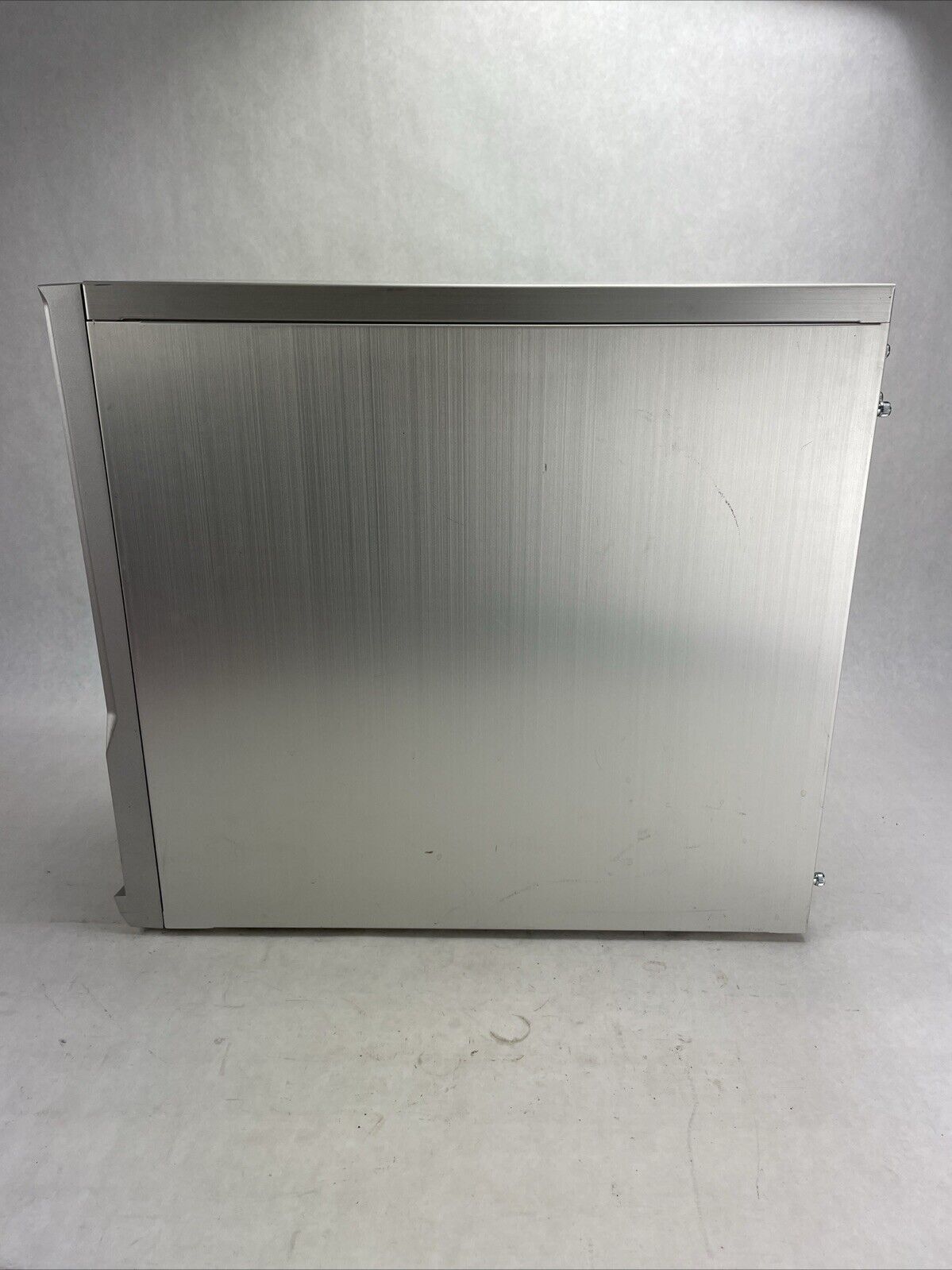 Vintage Lian-Li PC-60H1 Mid Tower Computer Case w/AL-A400ATX Power Supply