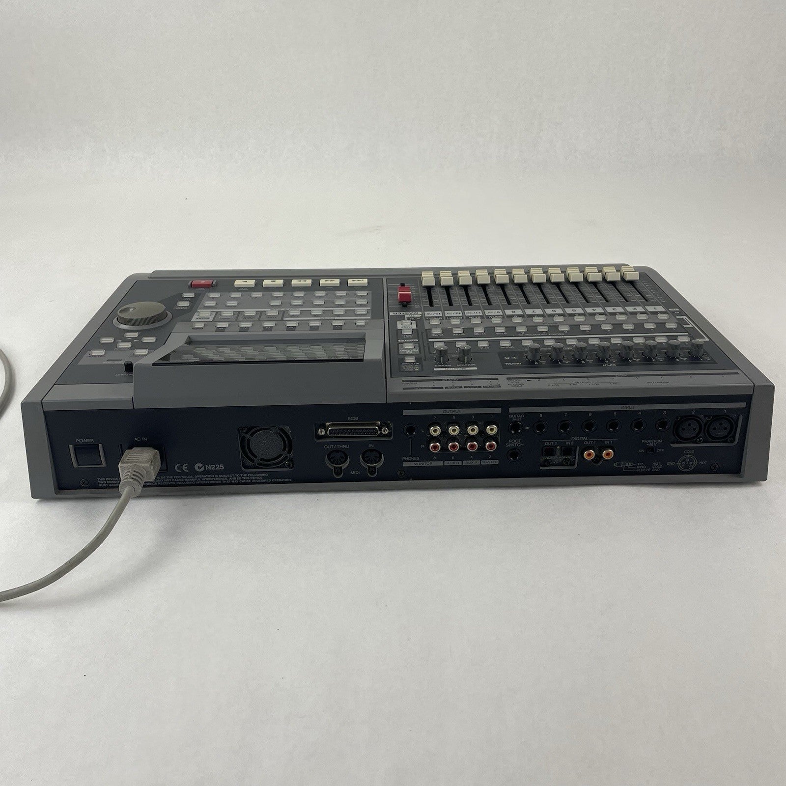 Roland VS-1680 24 bit Digital Studio Workstation Tested For Parts No Power Cord6