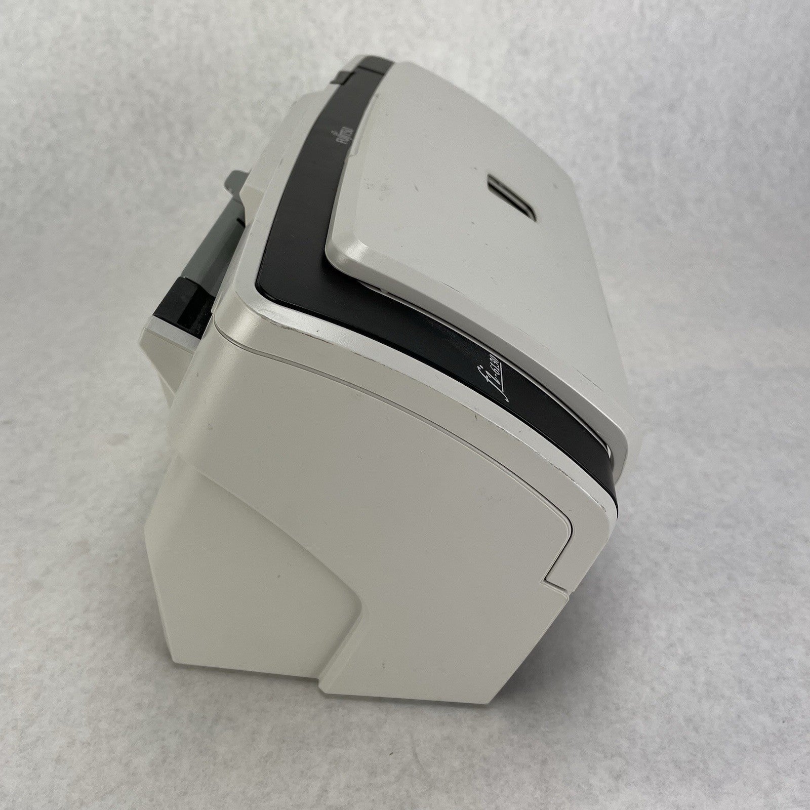 Fujitsu fi-6130 Duplex Document Scanner PA03540-B055 Untested