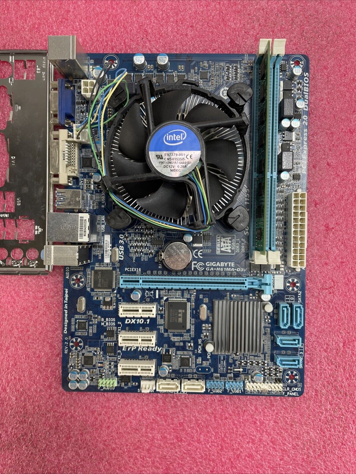 Gigabyte H61MA-D3V Motherboard Intel Pentium G850 2.9GHz 4GB RAM w/Shield
