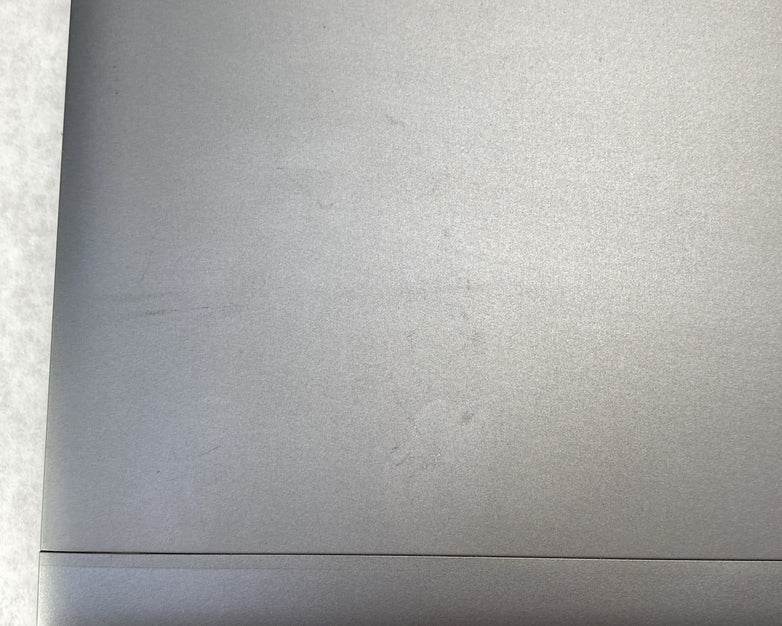 HP ZBook 15 G6 Intel Core i7-9750H 2.60 GHz 16 GB RAM 15.6" No HDD No OS