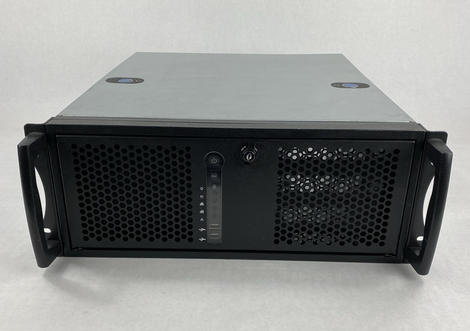 RM42200 4U Advanced Industrial Server Chassis