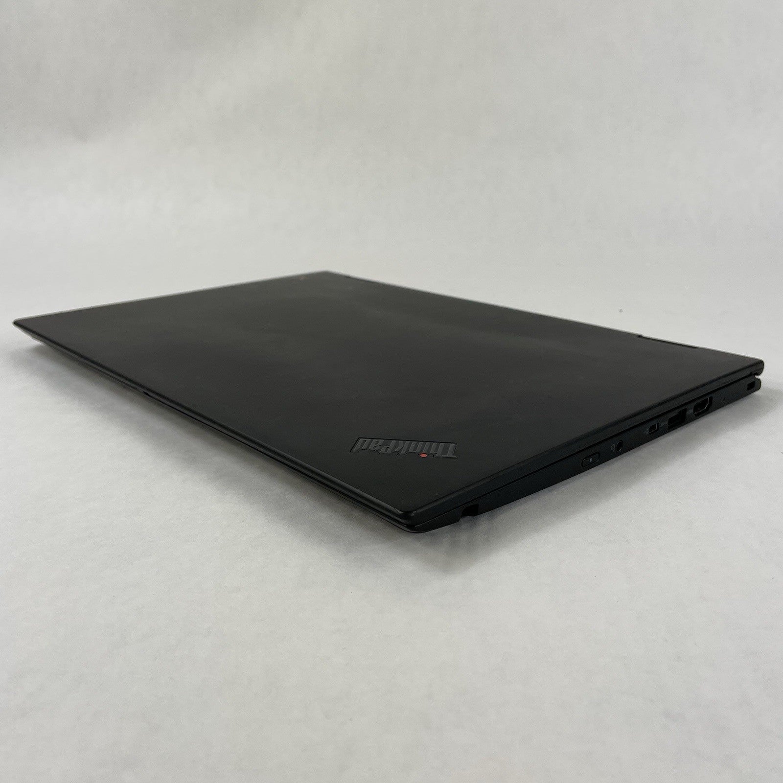 Lenovo X1 Yoga Gen 3 13.3" i5-8250U 1.60 GHz 8 GB RAM No SSD No OS - READ9
