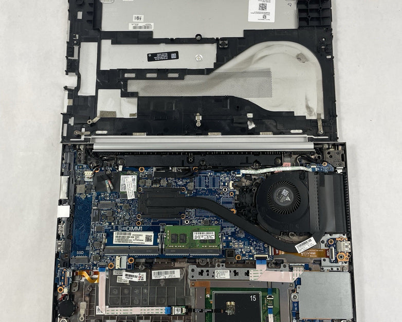 HP EliteBook 850 G5 15.6" i7-8650U 1.90 GHz 8 GB RAM No SSD/OS/AC